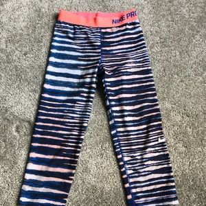 Nike Pre cropped workout pants